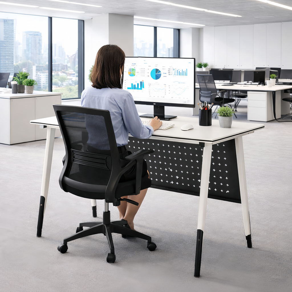 Modern Office Desk with Metal Legs and Privacy Panel – Home Office Study Desk