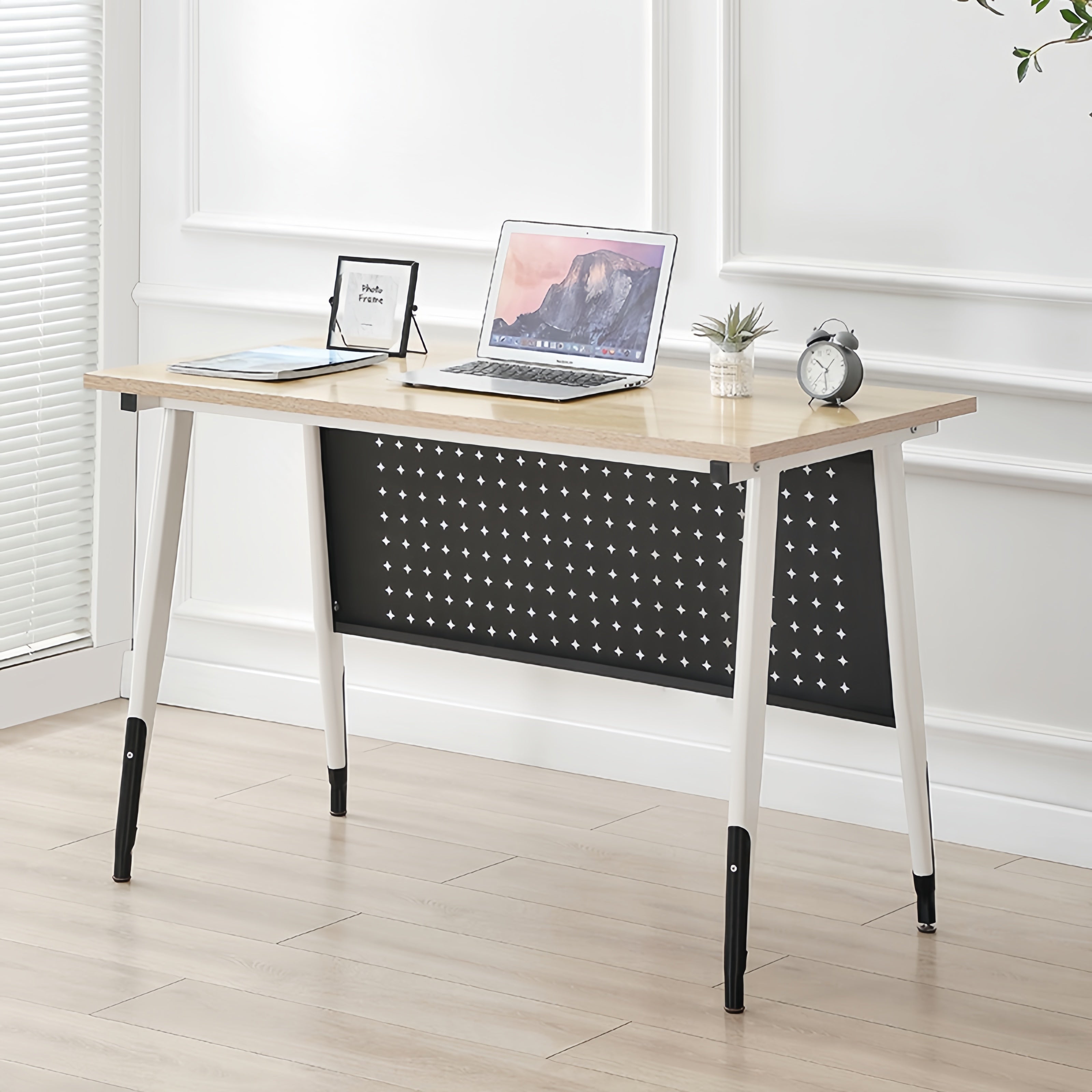 Modern Office Desk with Metal Legs and Privacy Panel – Home Office Study Desk